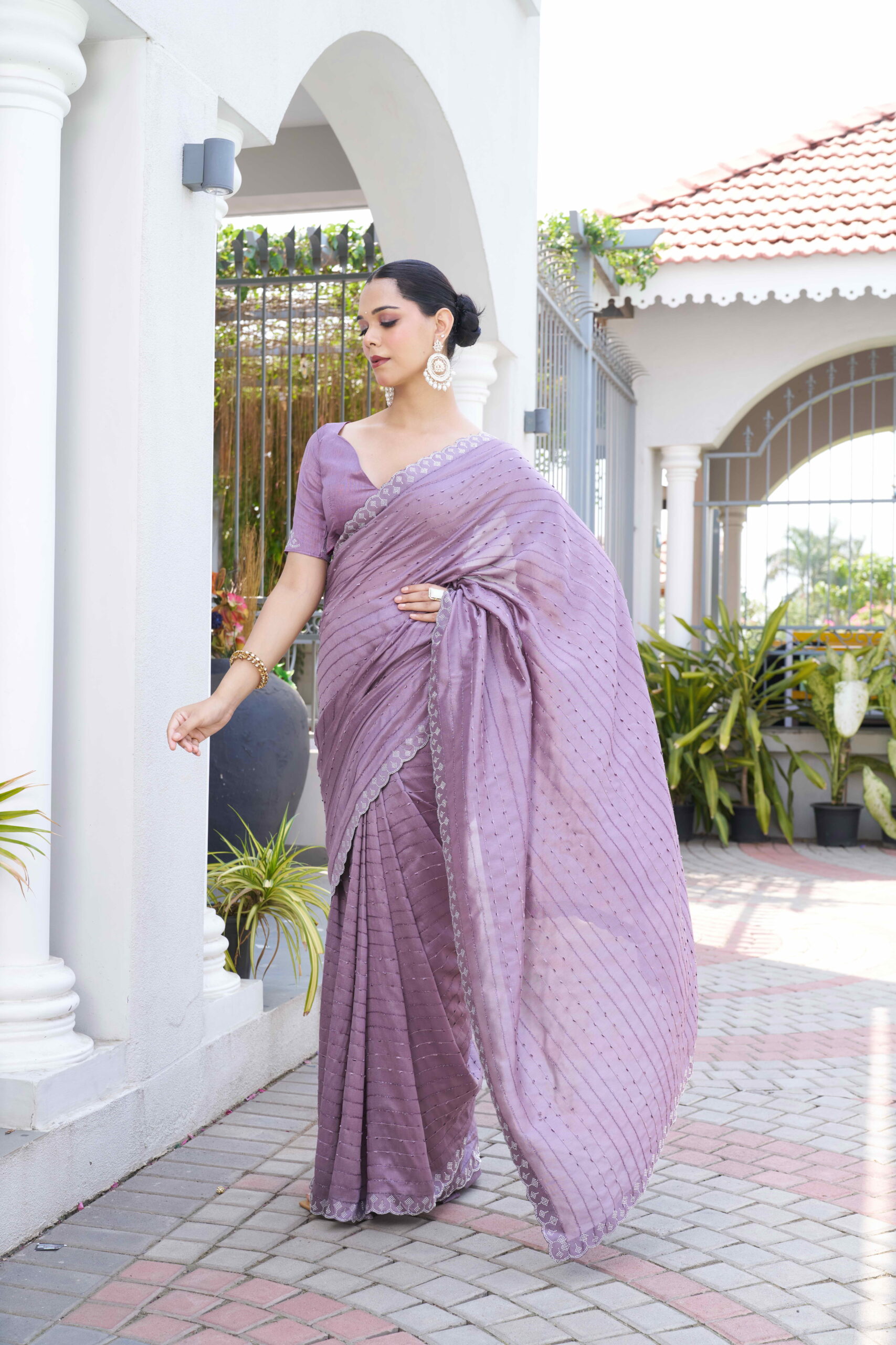 Sitanjalinx Dola Silk Banarasi Bridal Saree – Ready to Wear Sitanjali Designer Vichitra Silk Saree - Image 2